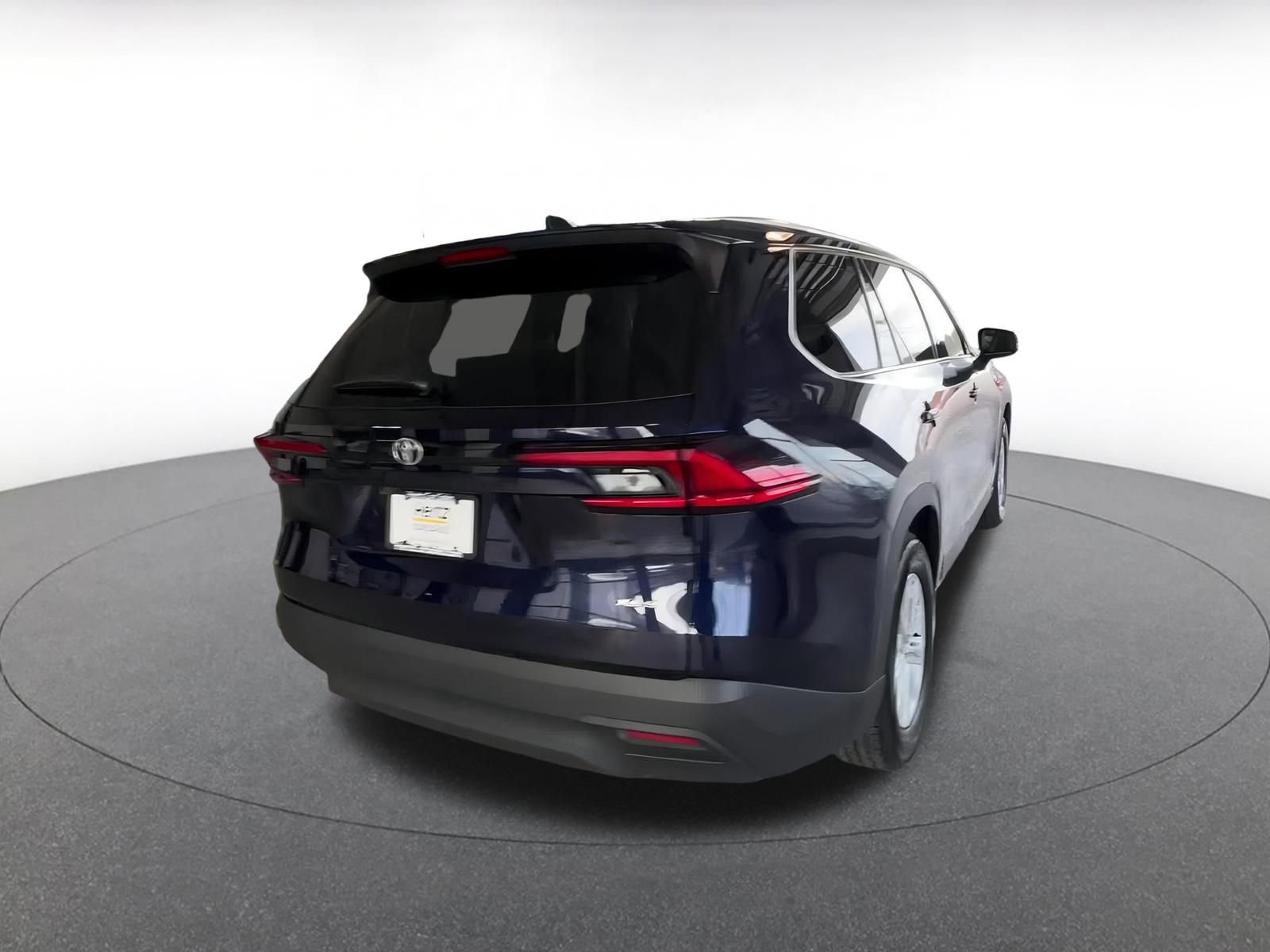 Thumbnail: 2025 Toyota Grand Highlander - 13