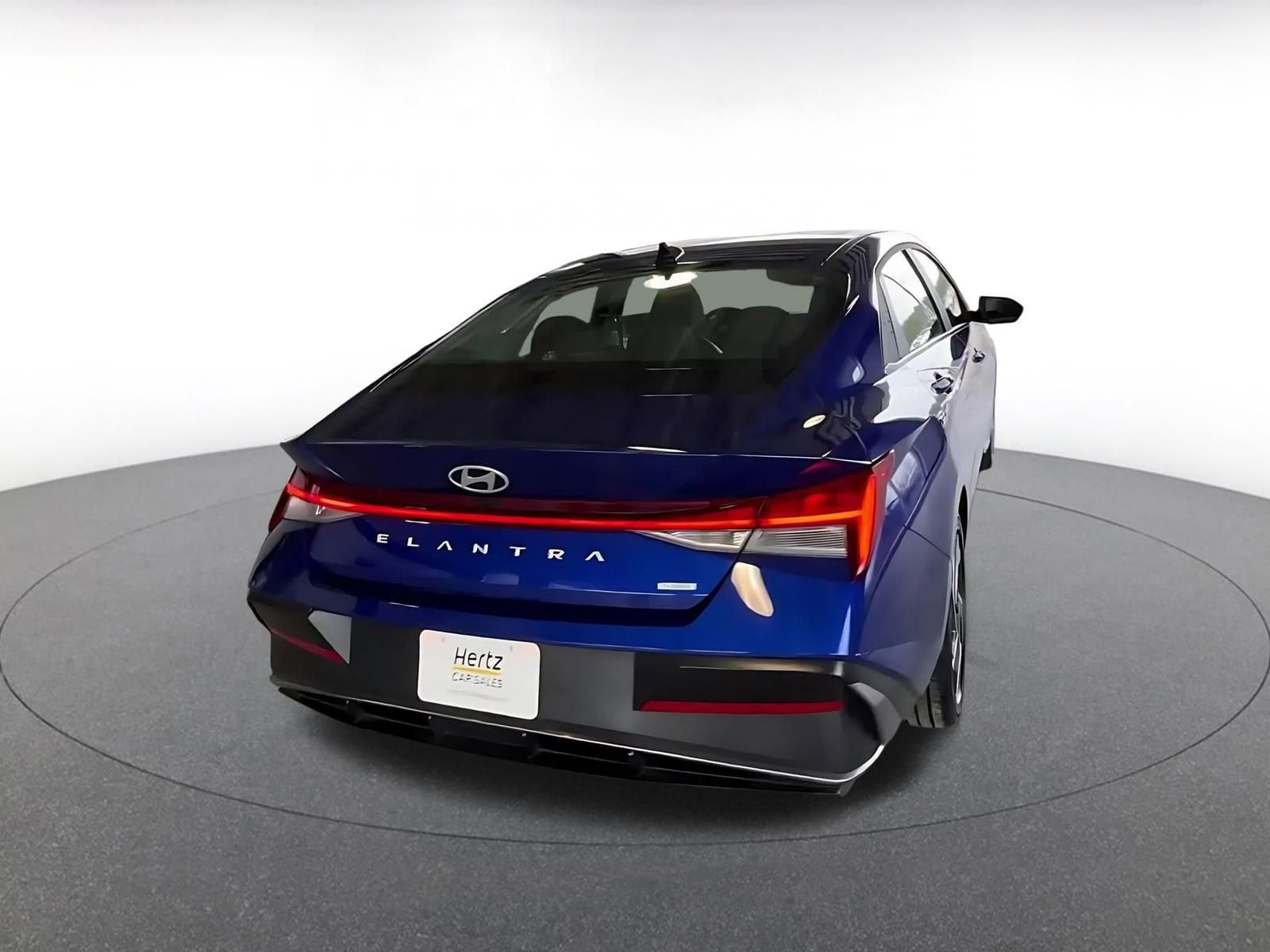 Thumbnail: 2025 Hyundai Elantra - 13