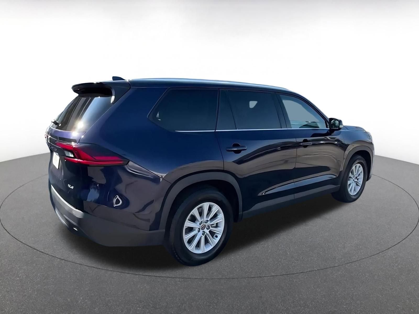 Thumbnail: 2025 Toyota Grand Highlander - 21