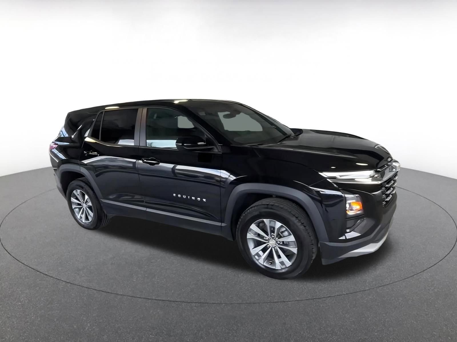 Thumbnail: 2025 Chevrolet Equinox - 2