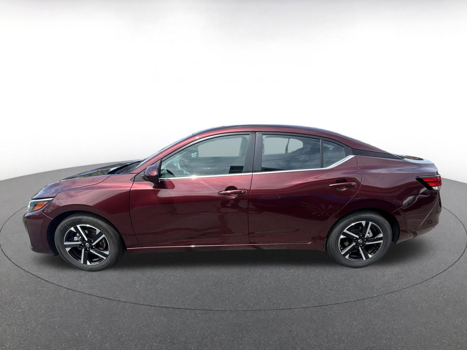 Thumbnail: 2025 Nissan Sentra - 3