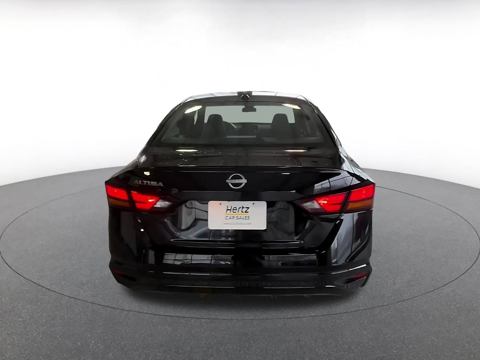 Thumbnail: 2025 Nissan Altima - 11