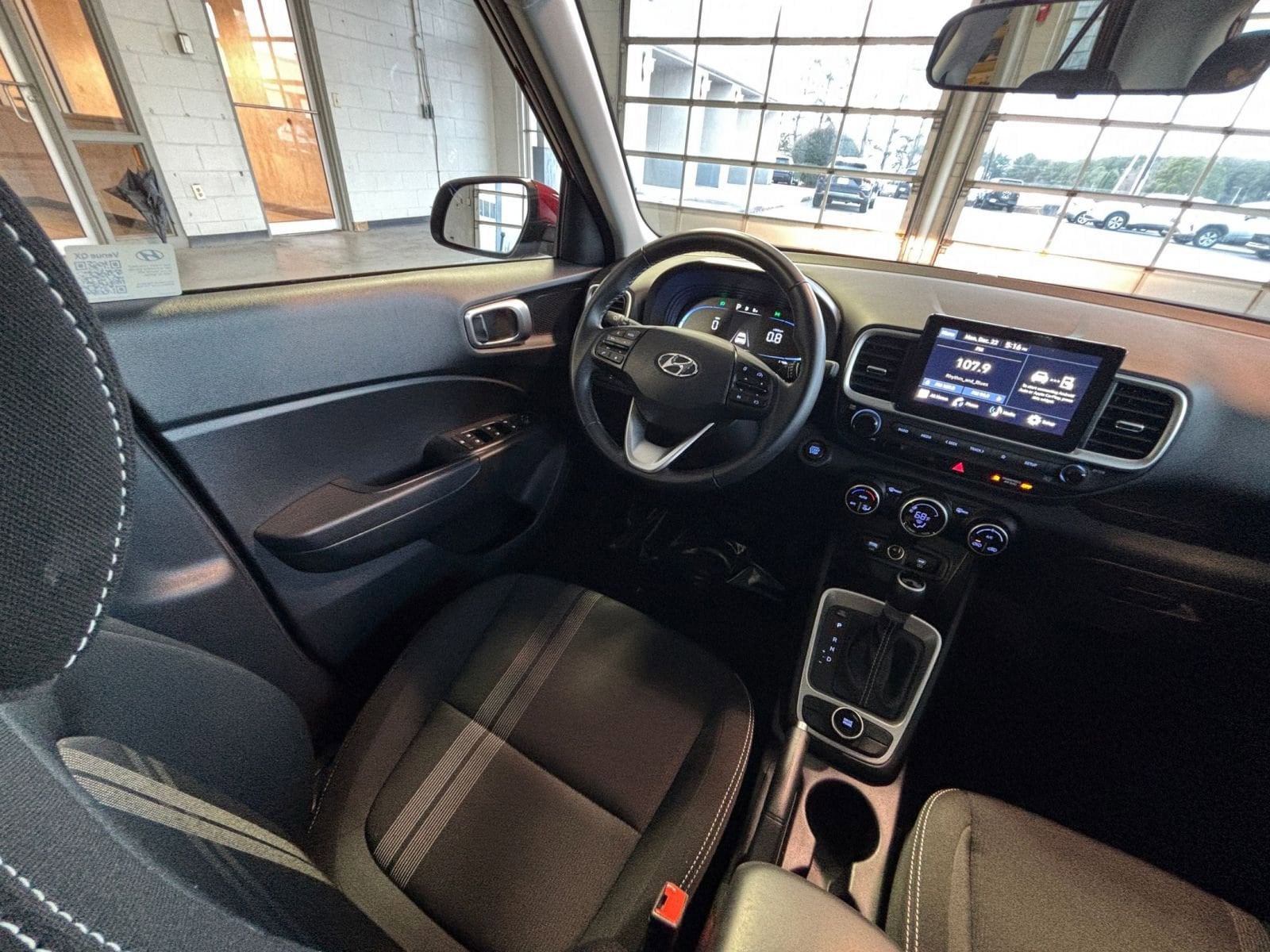 Thumbnail: 2025 Hyundai Venue - 34