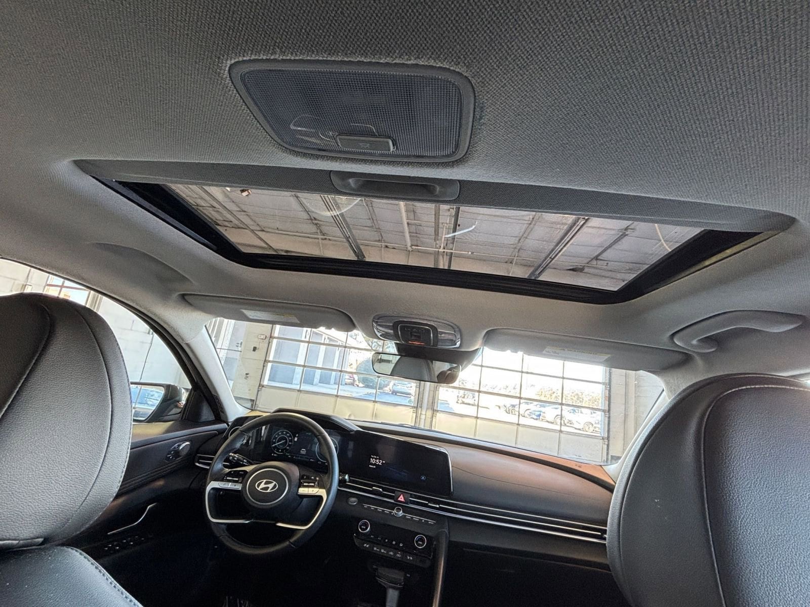 Thumbnail: 2025 Toyota Corolla - 28