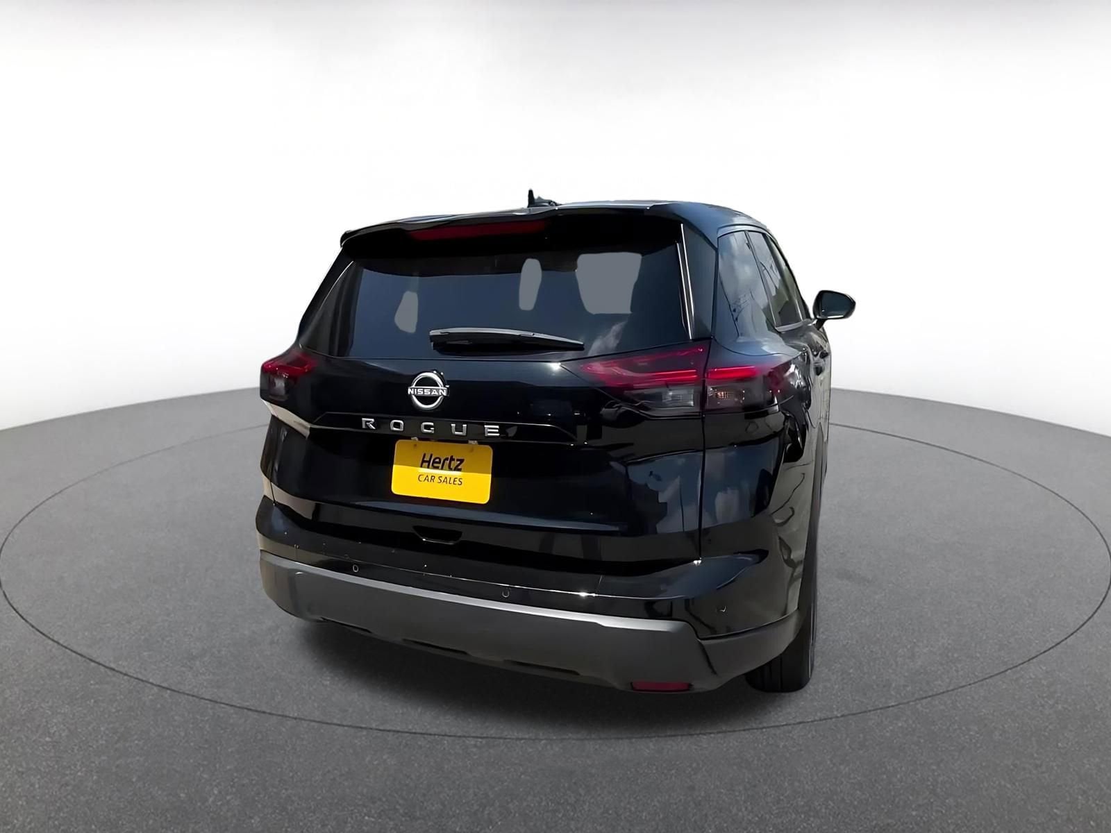 Thumbnail: 2025 Nissan Rogue - 13