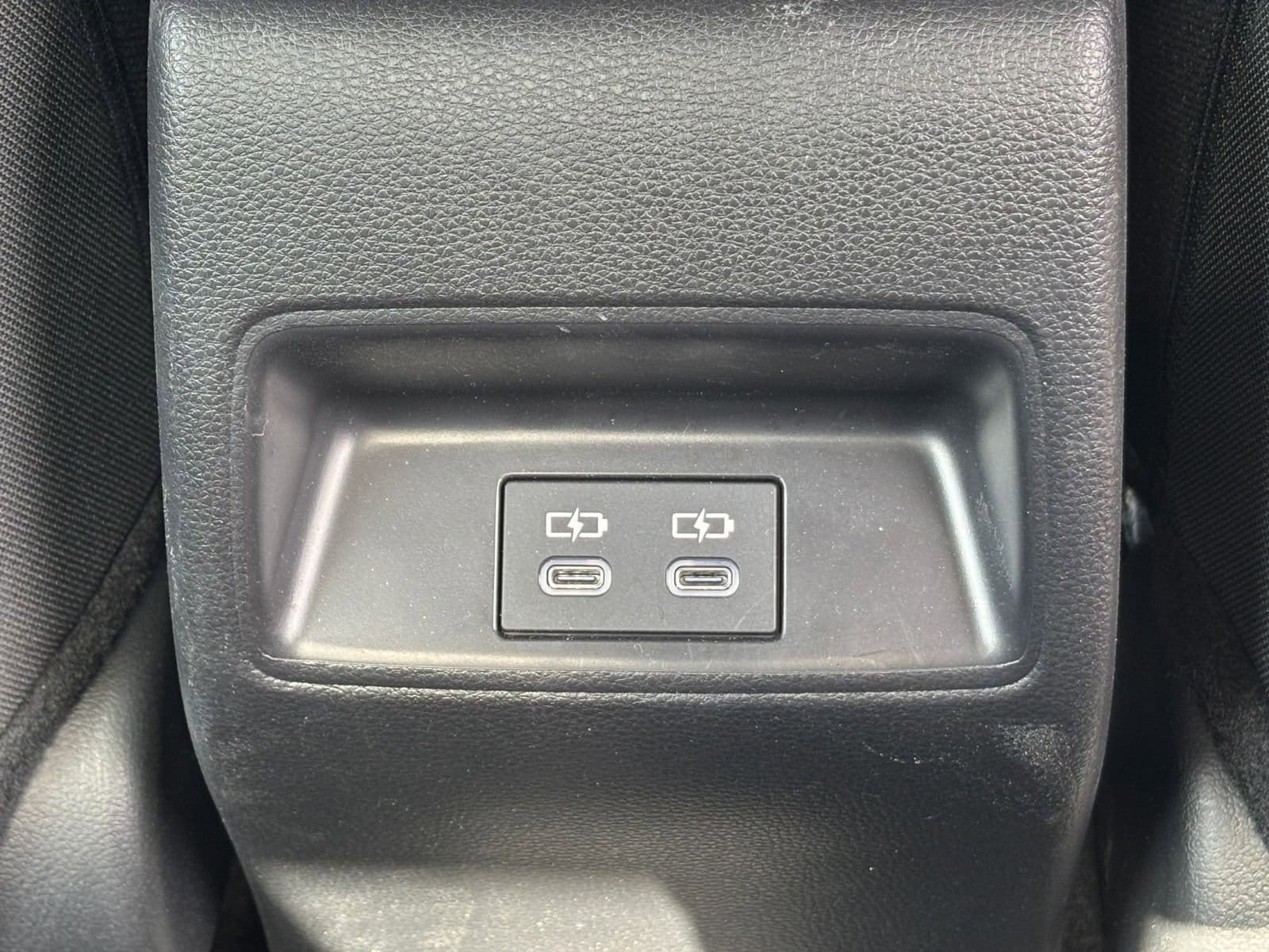 Thumbnail: 2025 Toyota Corolla - 22