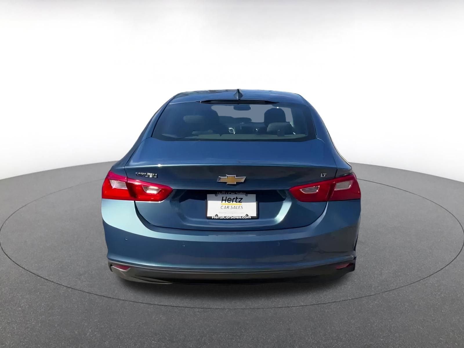 Thumbnail: 2024 Chevrolet Malibu - 12