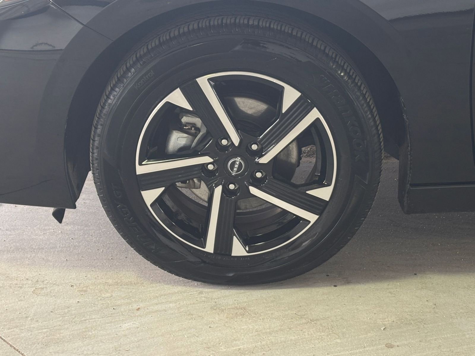 Thumbnail: 2025 Nissan Sentra - 30