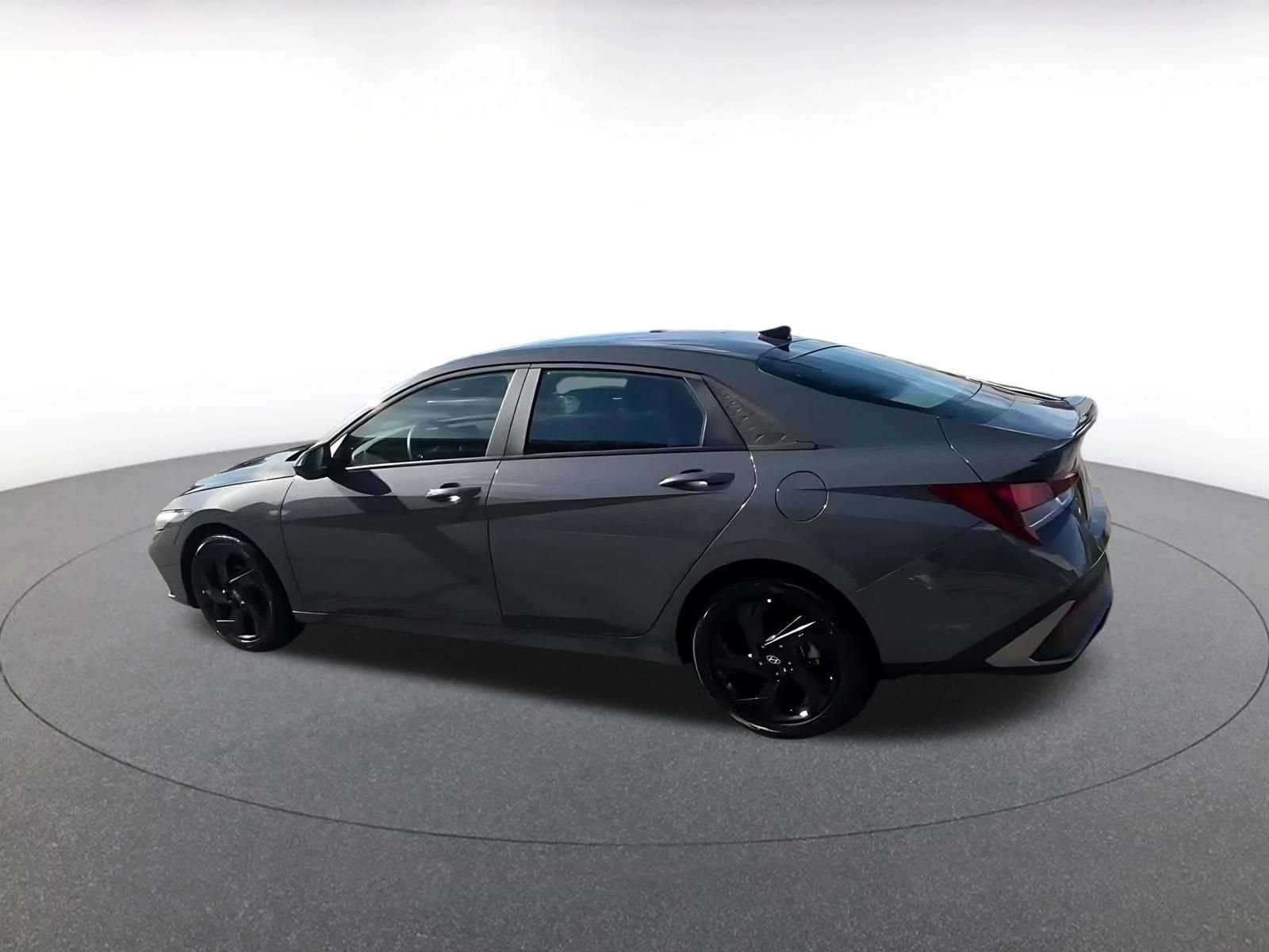 Thumbnail: 2026 Hyundai Elantra - 10