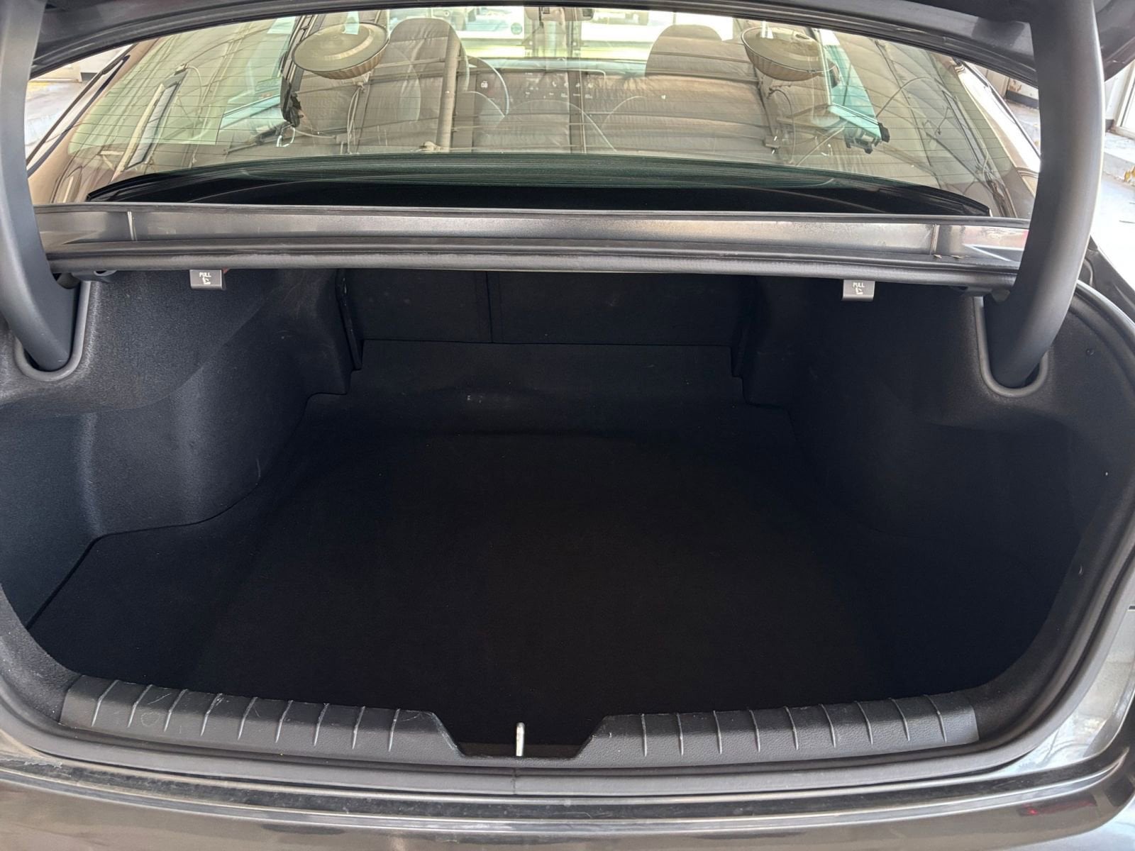 Thumbnail: 2025 Kia K5 - 31