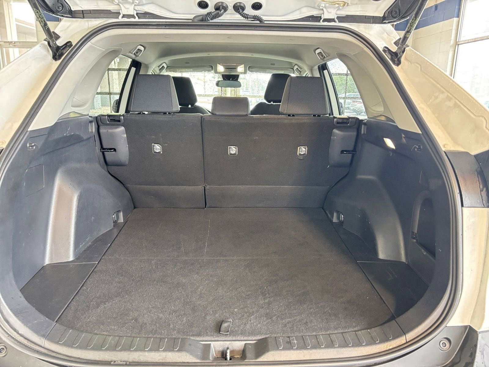 Thumbnail: 2025 Toyota RAV4 - 35