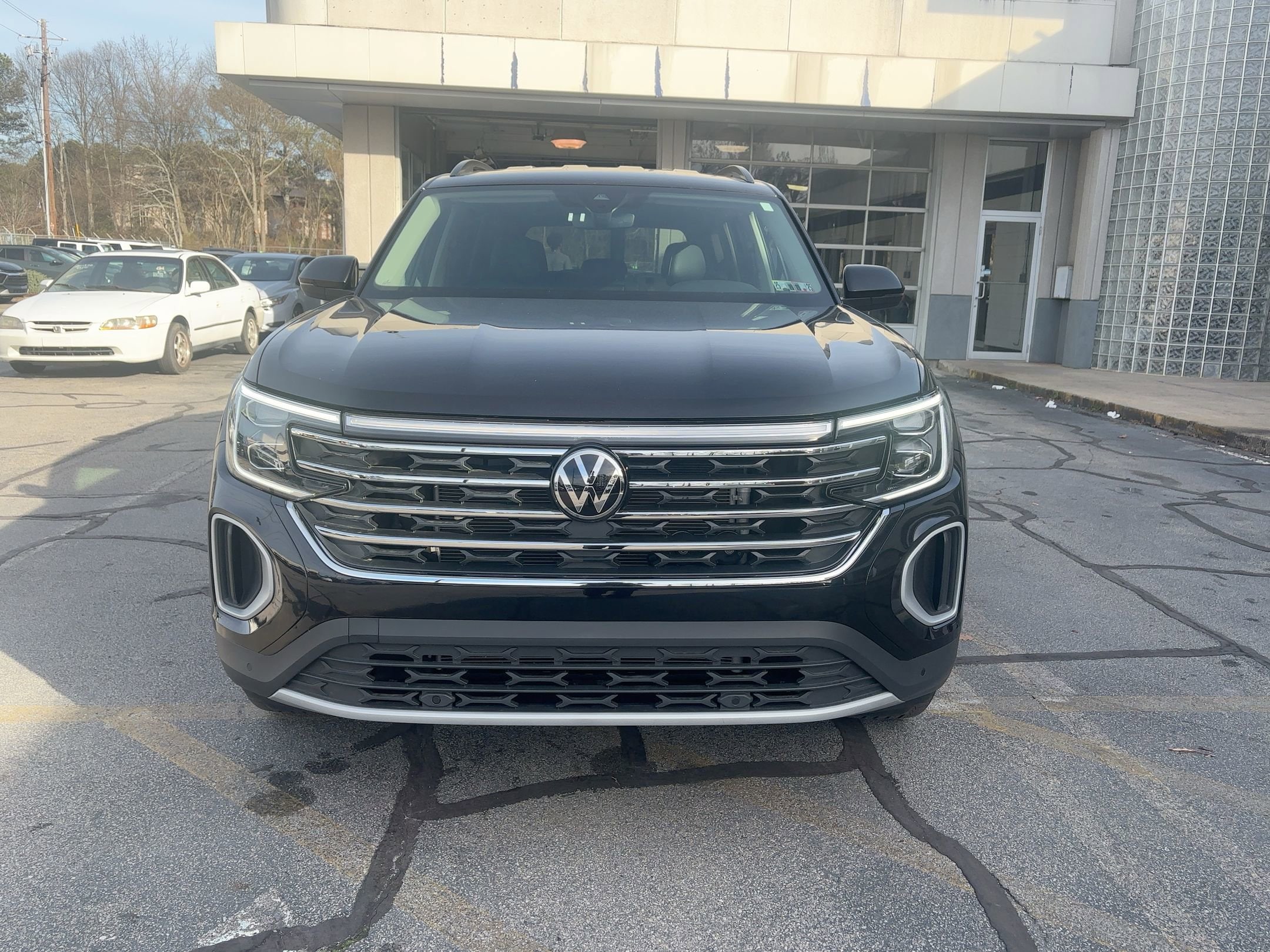 Thumbnail: 2025 Volkswagen Atlas - 1