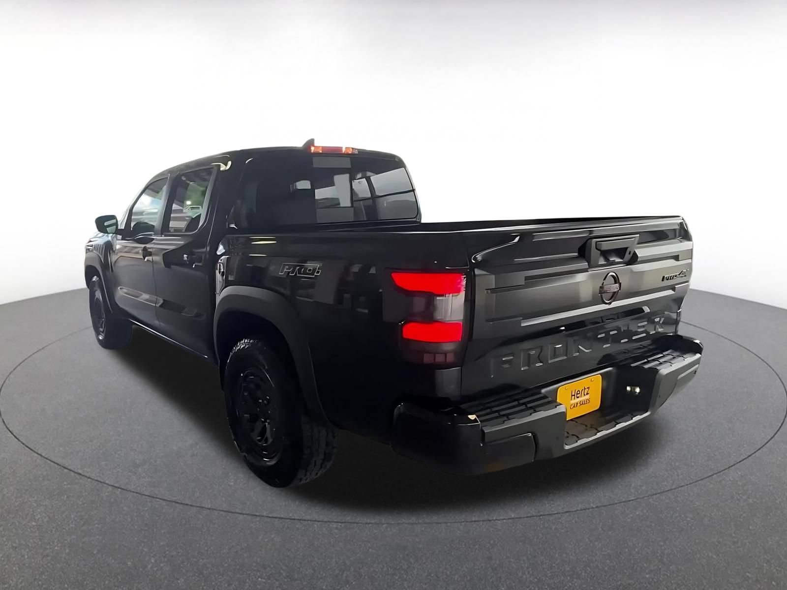 Thumbnail: 2026 Nissan Frontier - 10