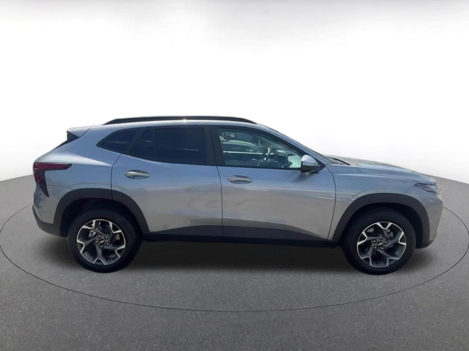 Thumbnail: 2025 Chevrolet Trax - 16