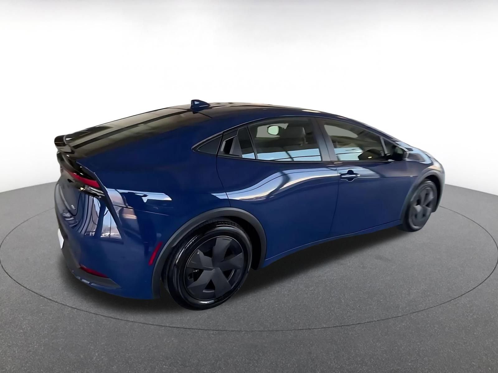 Thumbnail: 2025 Toyota Prius - 16