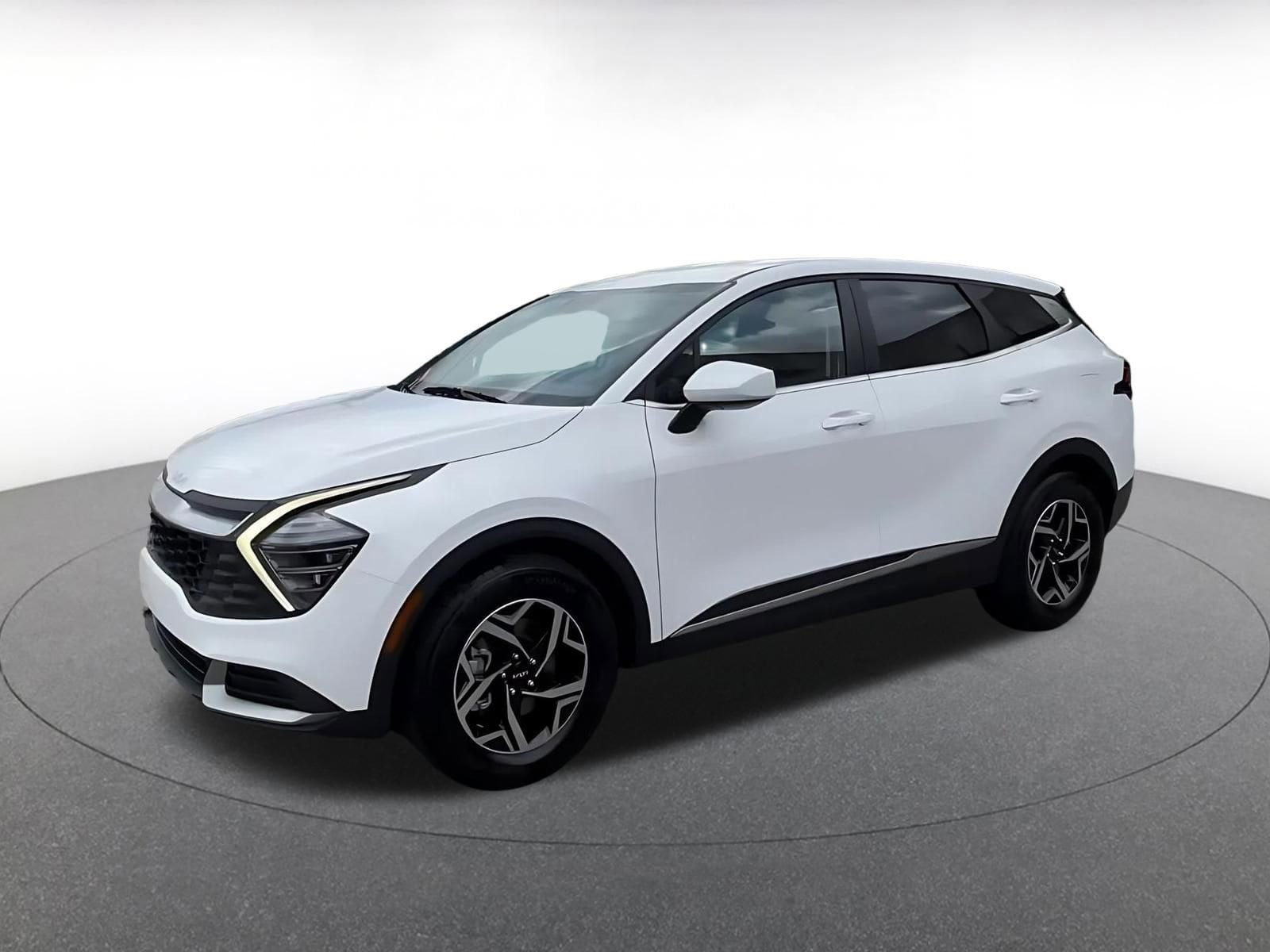 Thumbnail: 2025 Kia Sportage - 7