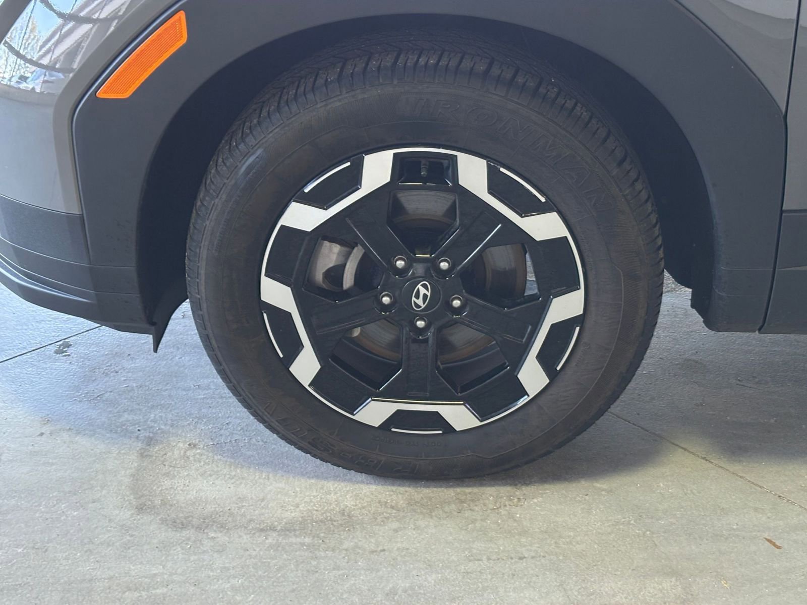 Thumbnail: 2025 Hyundai Santa Fe - 32