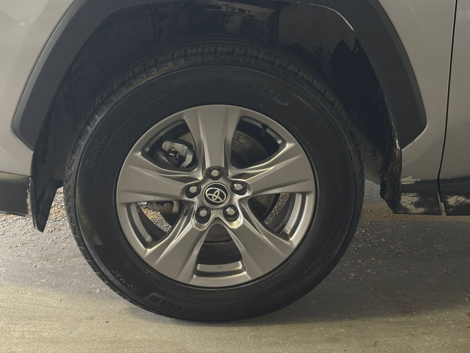 Thumbnail: 2025 Toyota RAV4 - 29