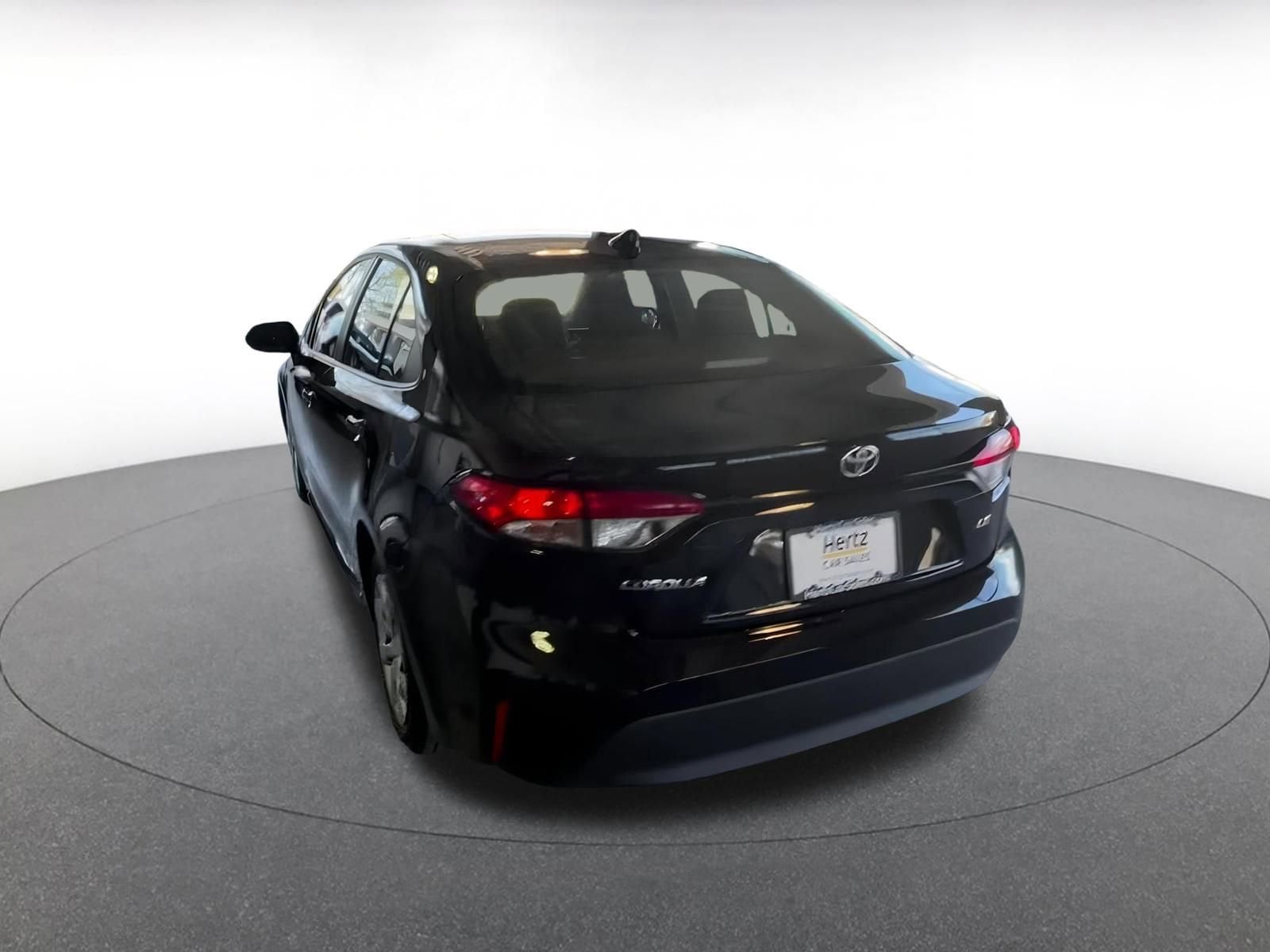 Thumbnail: 2025 Toyota Corolla - 10