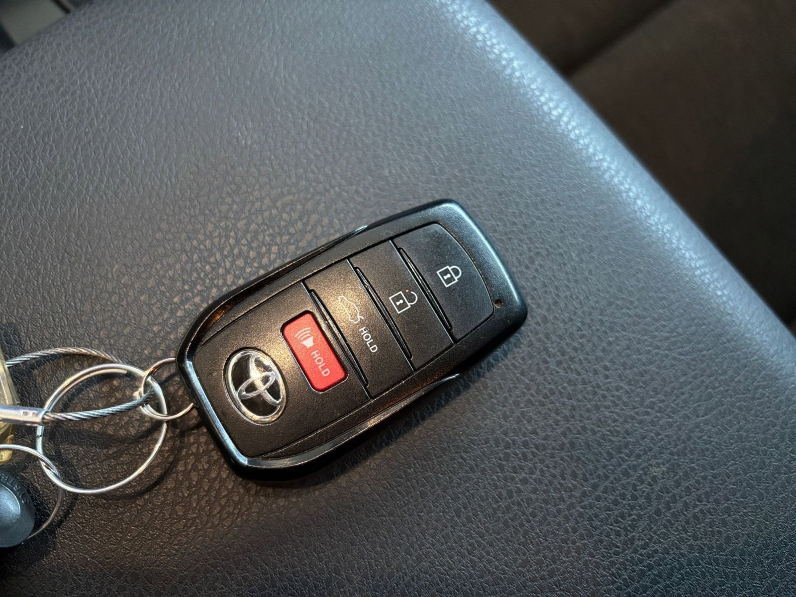 Thumbnail: 2025 Toyota Camry - 22