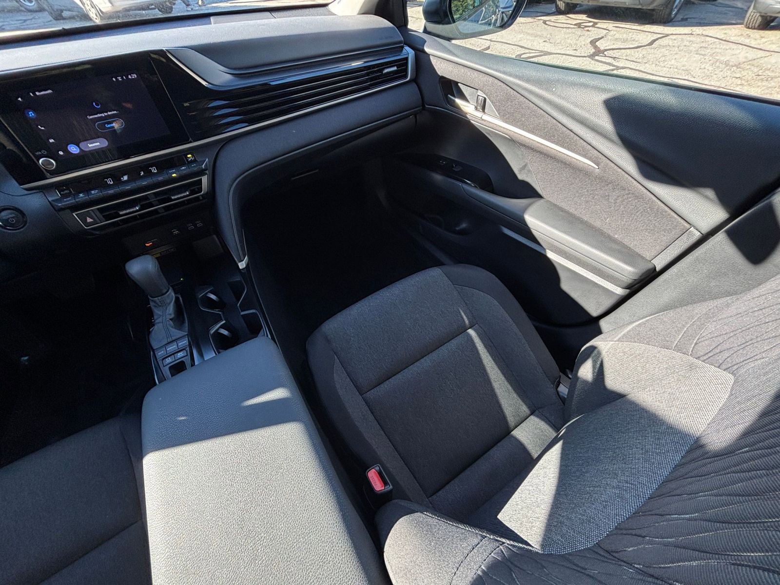 Thumbnail: 2025 Toyota Camry - 34