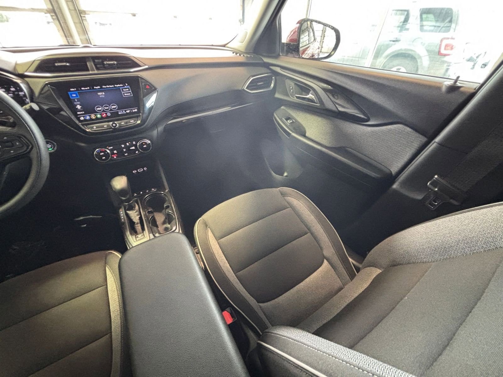 Thumbnail: 2023 Chevrolet TrailBlazer - 35