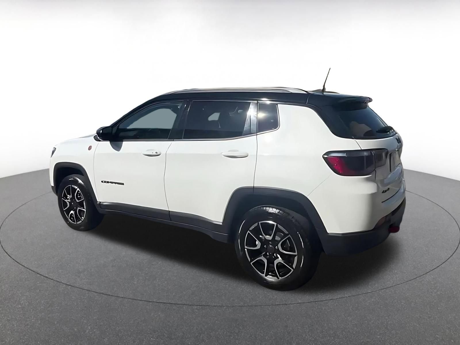 Thumbnail: 2025 Jeep Compass - 11