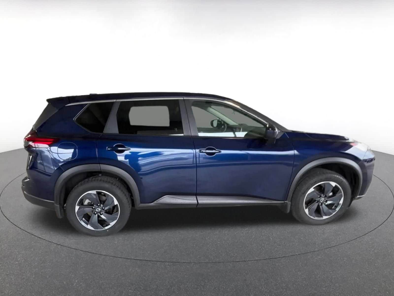 Thumbnail: 2024 Nissan Rogue - 16