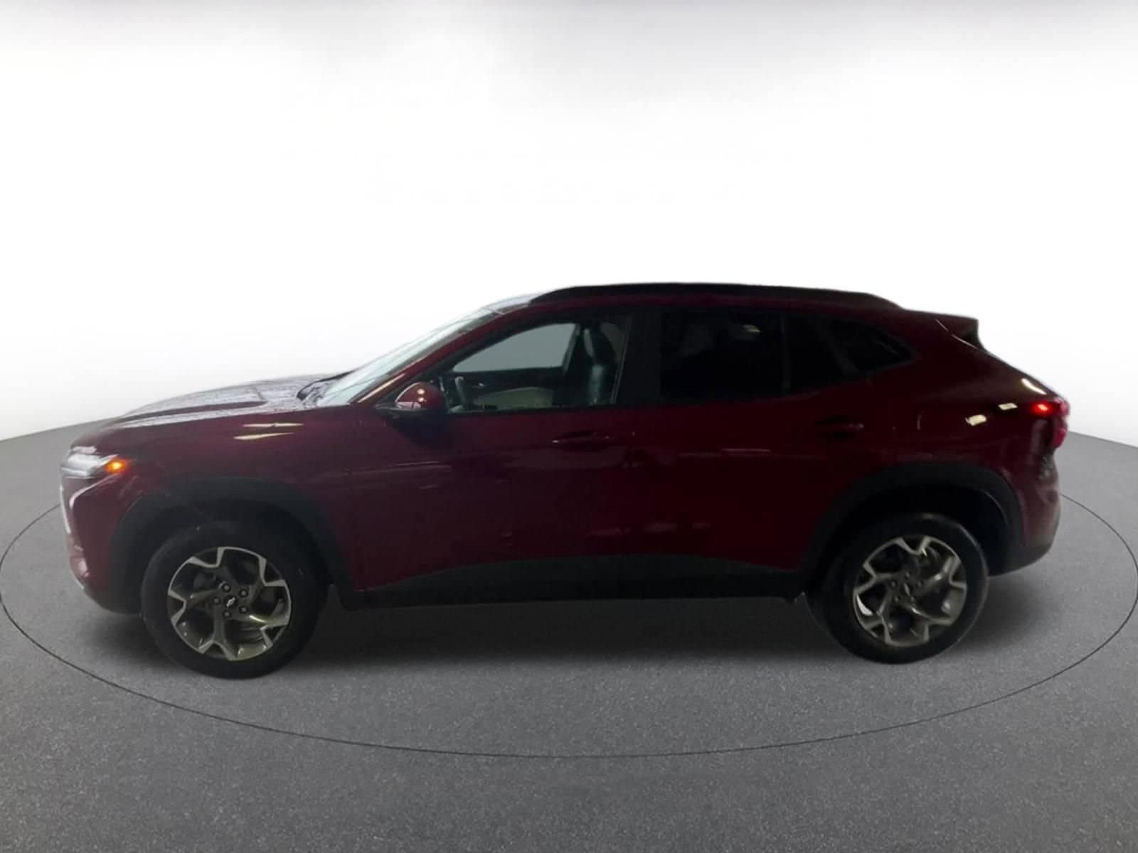 Thumbnail: 2025 Nissan Versa - 8