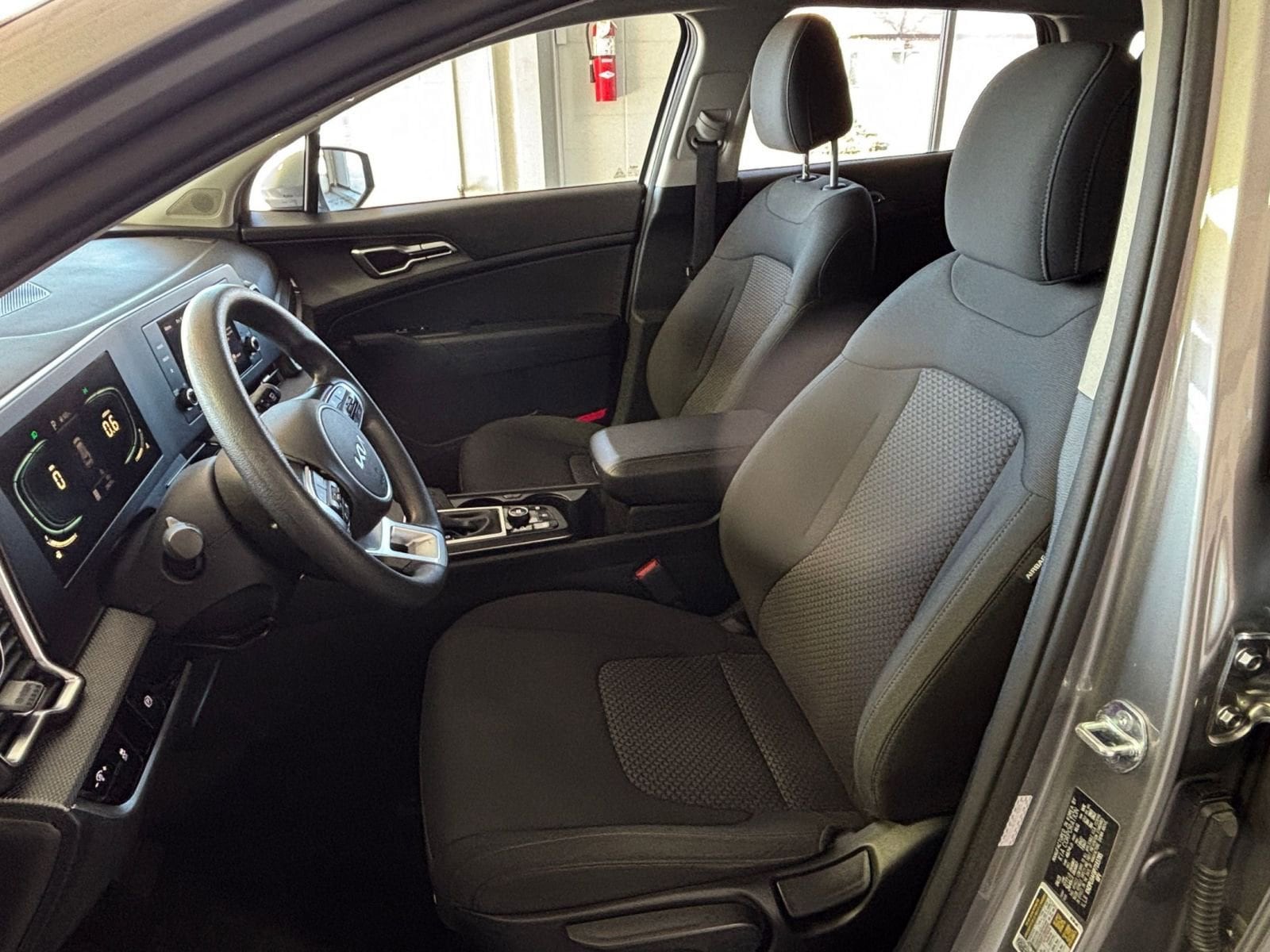 2023 Kia Sportage LX 27