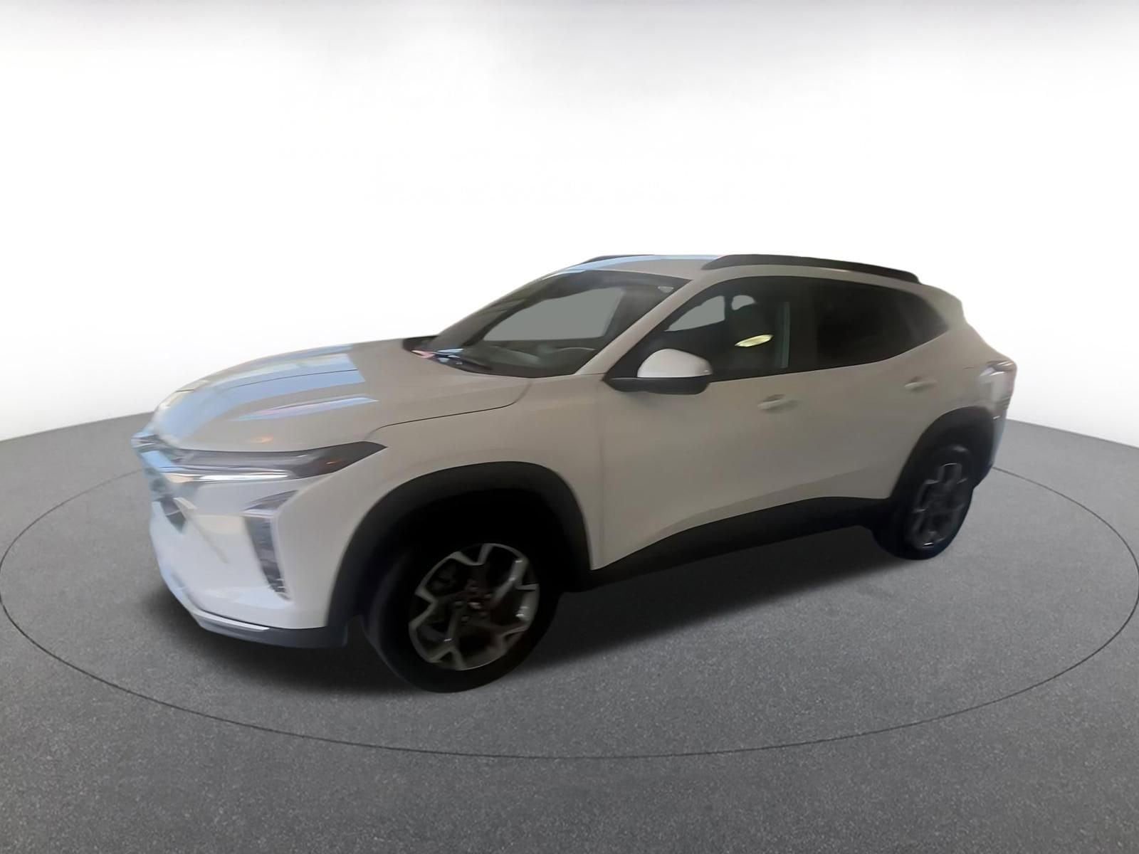 Thumbnail: 2025 Chevrolet Trax - 11