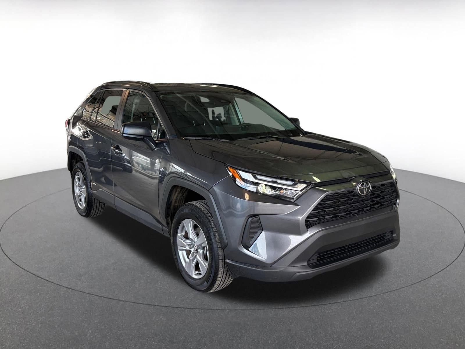 Thumbnail: 2025 Toyota RAV4 - 1