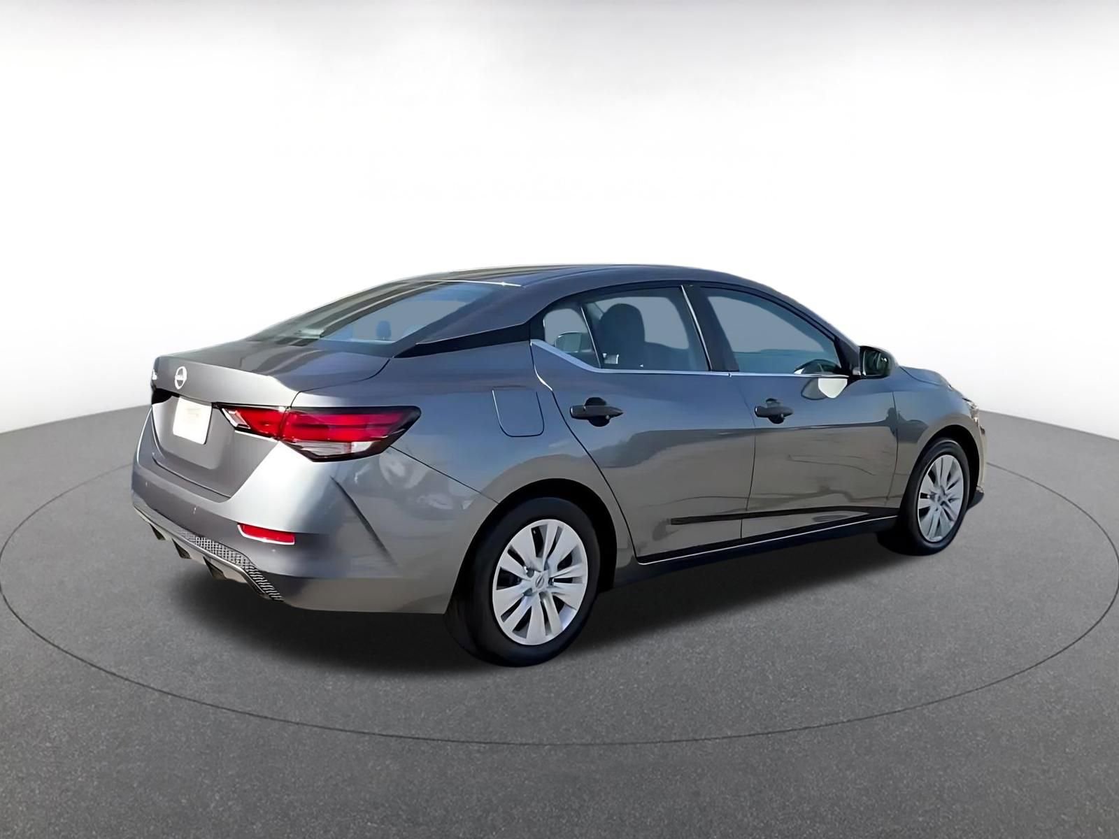 Thumbnail: 2025 Nissan Sentra - 21