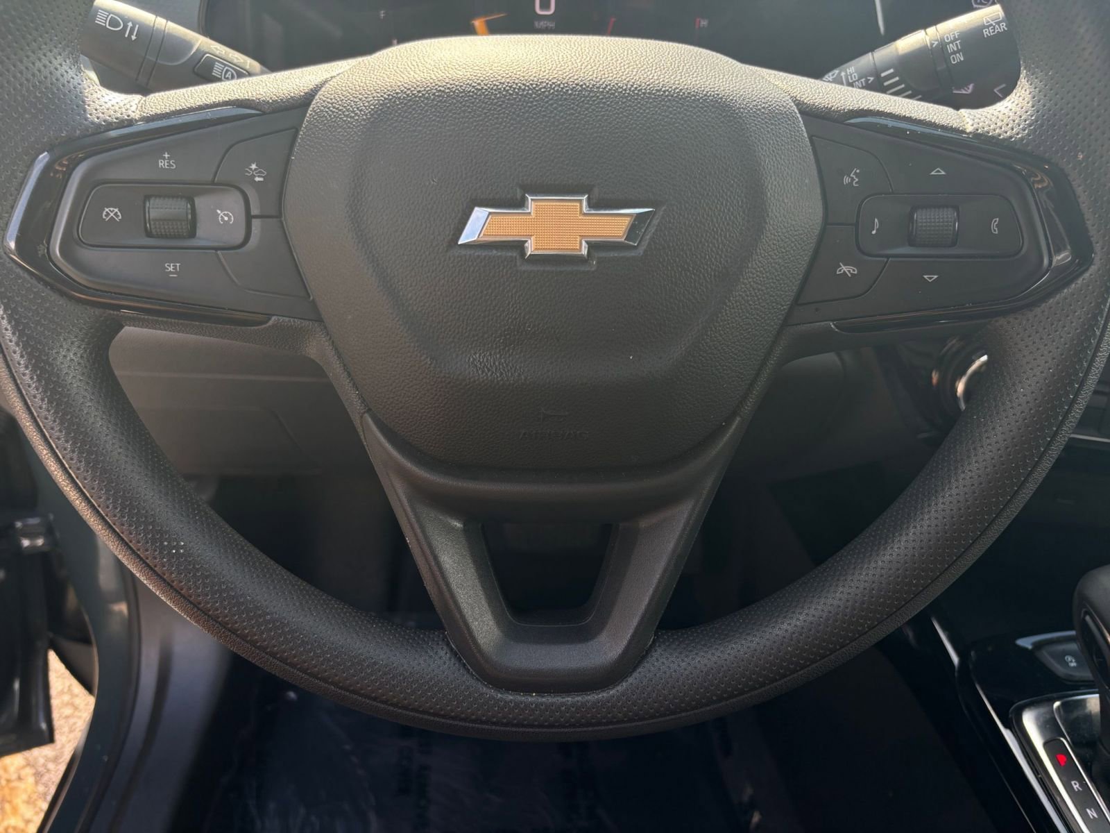 Thumbnail: 2025 Chevrolet Trax - 28