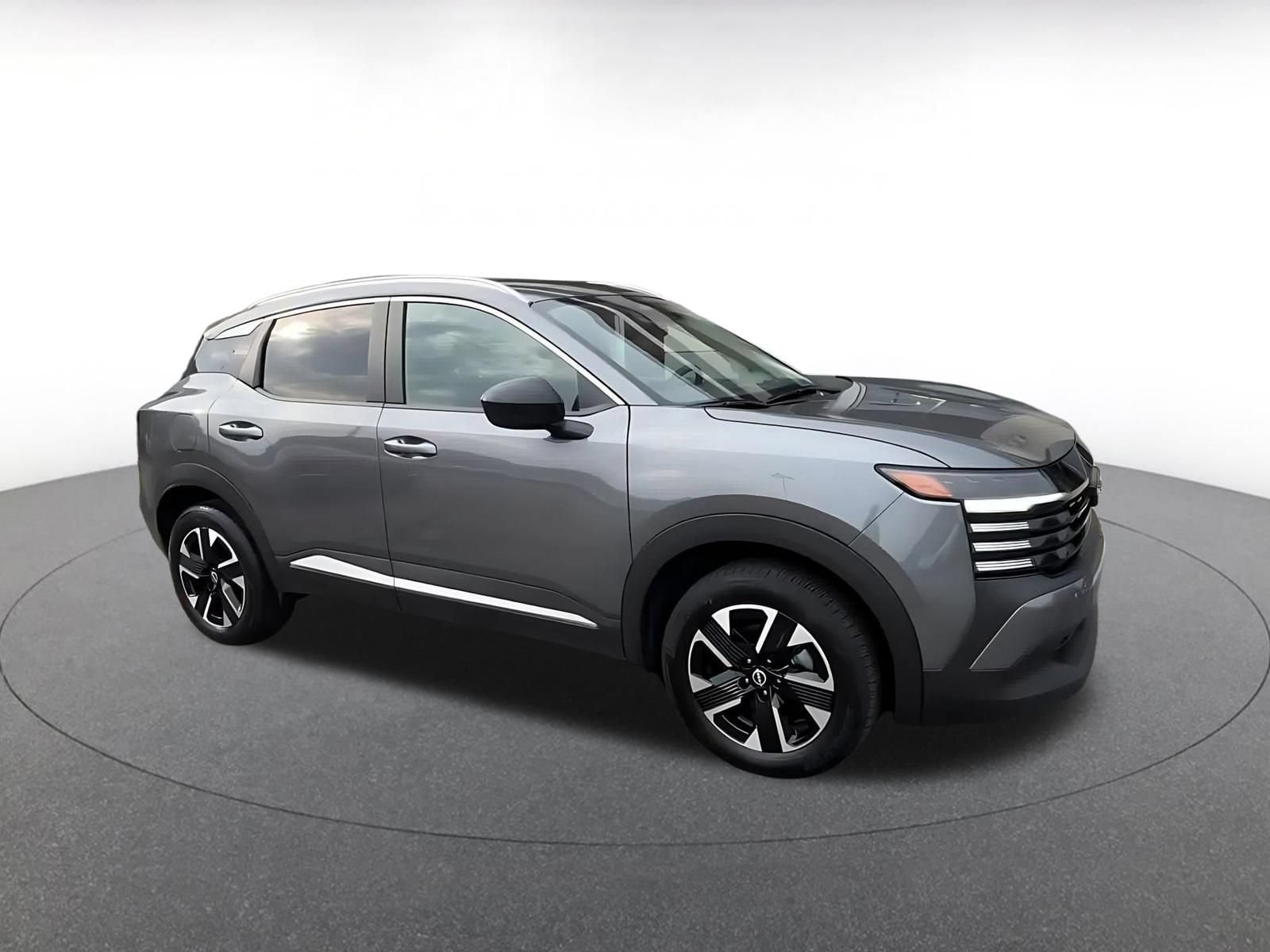 Thumbnail: 2026 Nissan Kicks - 2