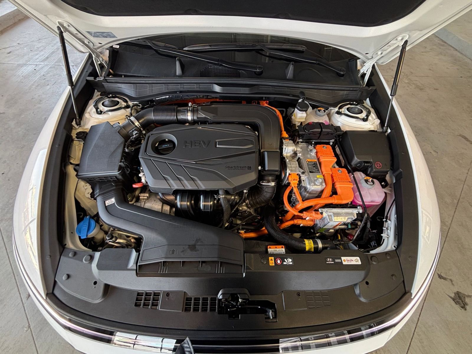 Thumbnail: 2025 Hyundai Sonata - 32