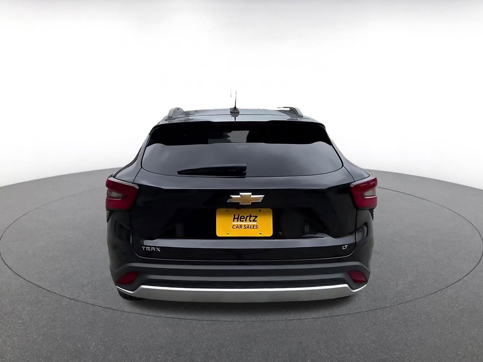 Thumbnail: 2025 Chevrolet Trax - 7