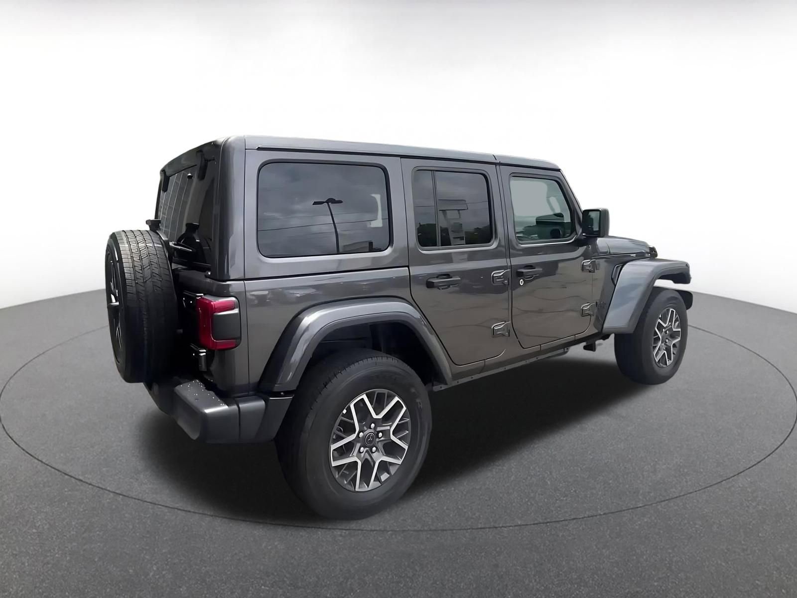 Thumbnail: 2025 Jeep Wrangler - 13