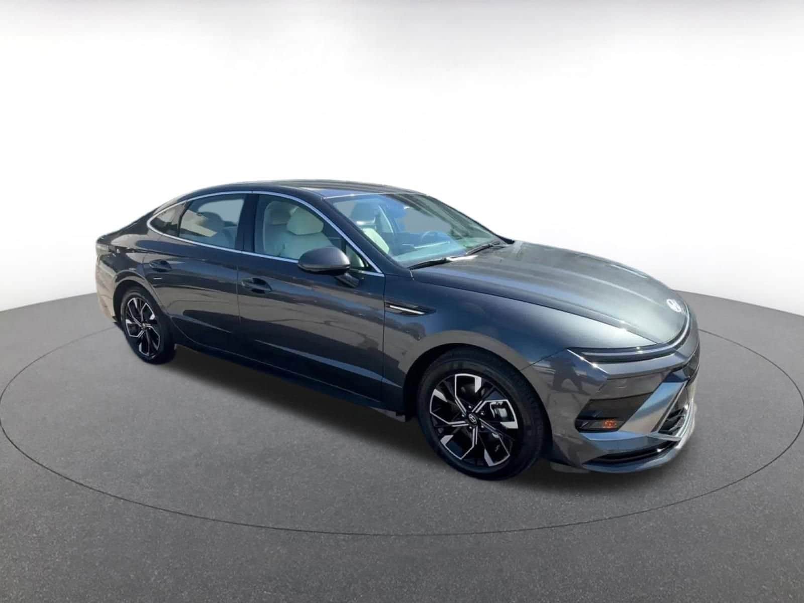 Thumbnail: 2025 Hyundai Sonata - 2