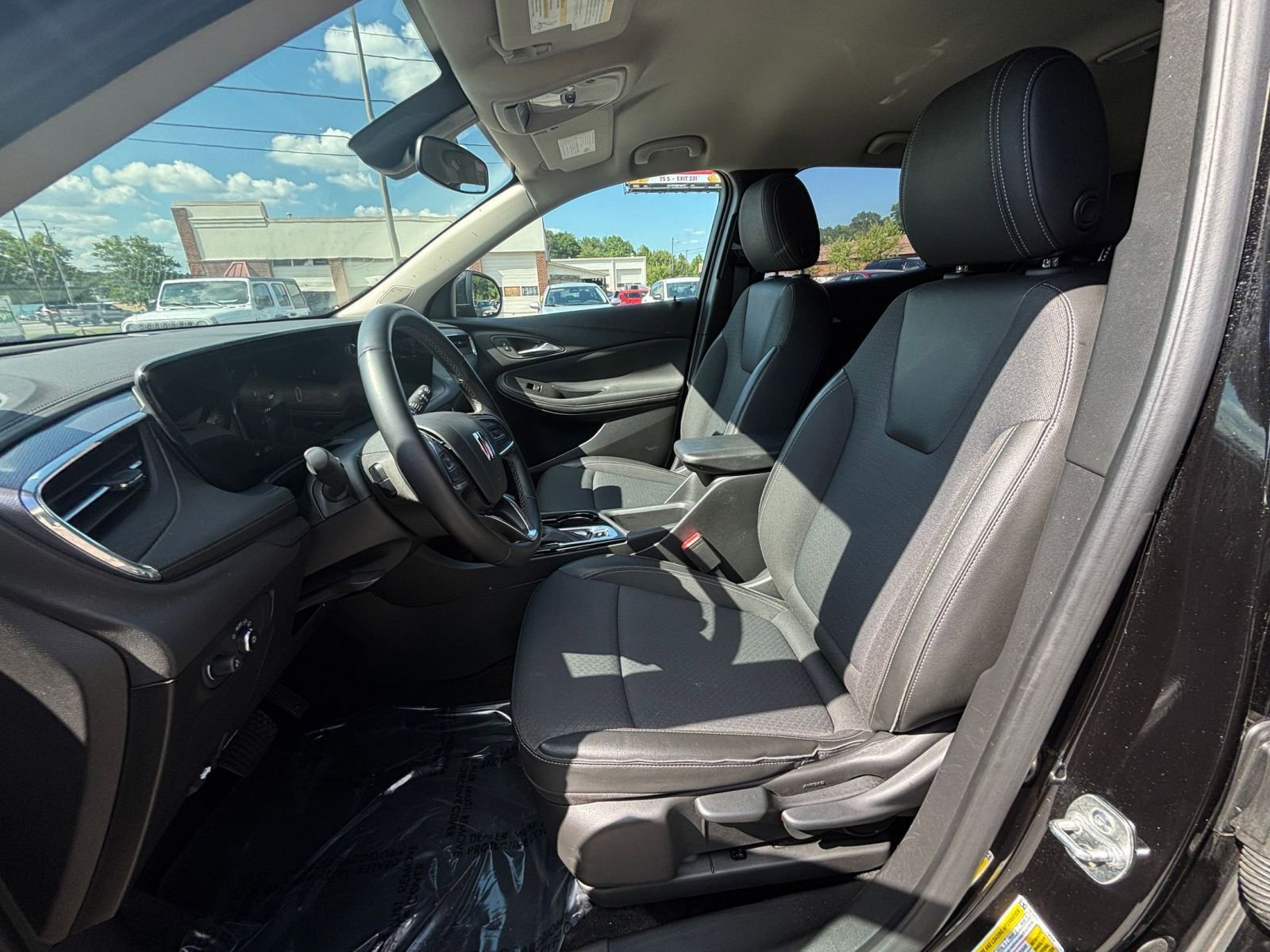 Thumbnail: 2025 Buick Encore GX - 27