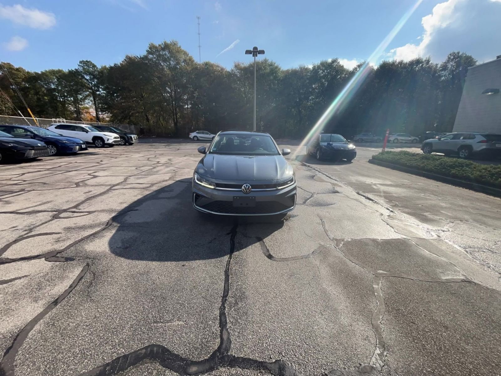 Thumbnail: 2025 Volkswagen Jetta - 17