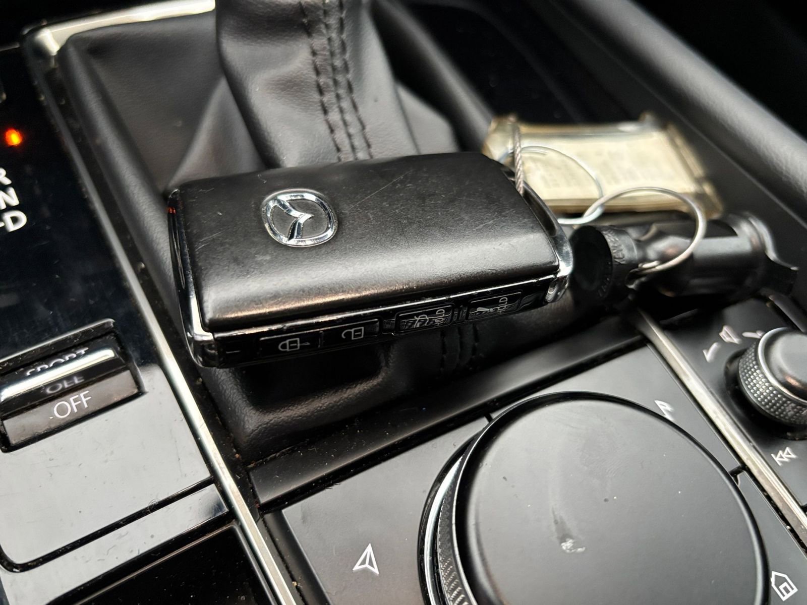 Thumbnail: 2025 Mazda Mazda3 - 23