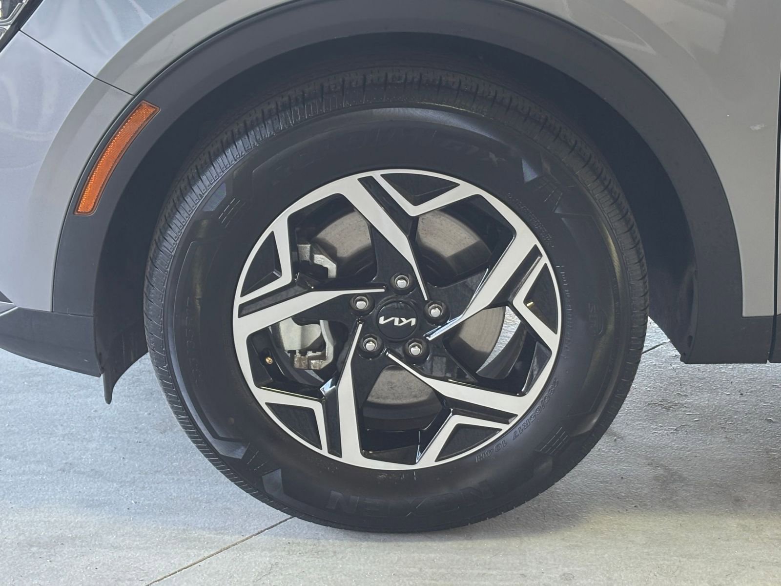 Thumbnail: 2025 Kia Sportage - 29