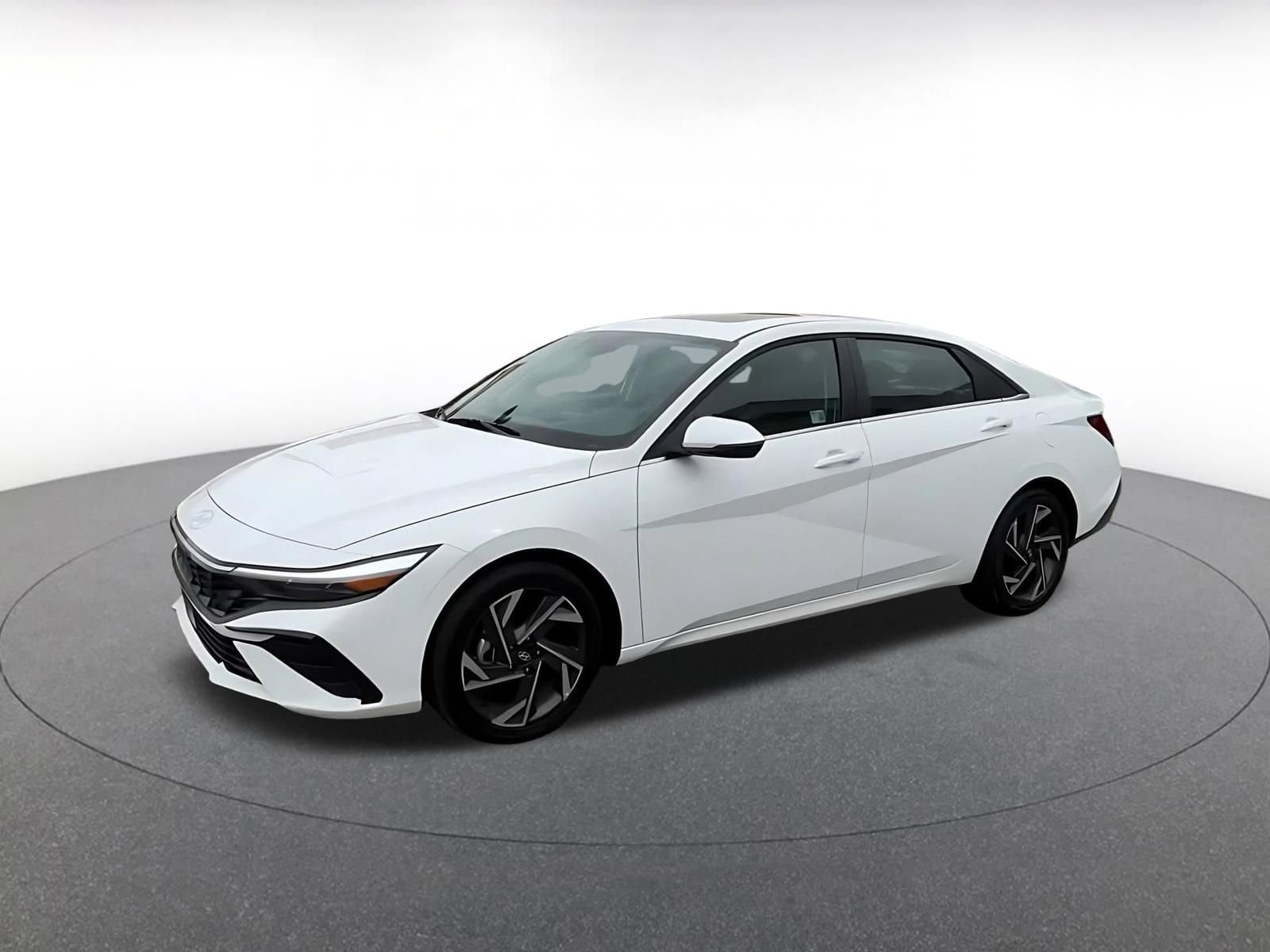 Thumbnail: 2025 Hyundai Elantra - 10