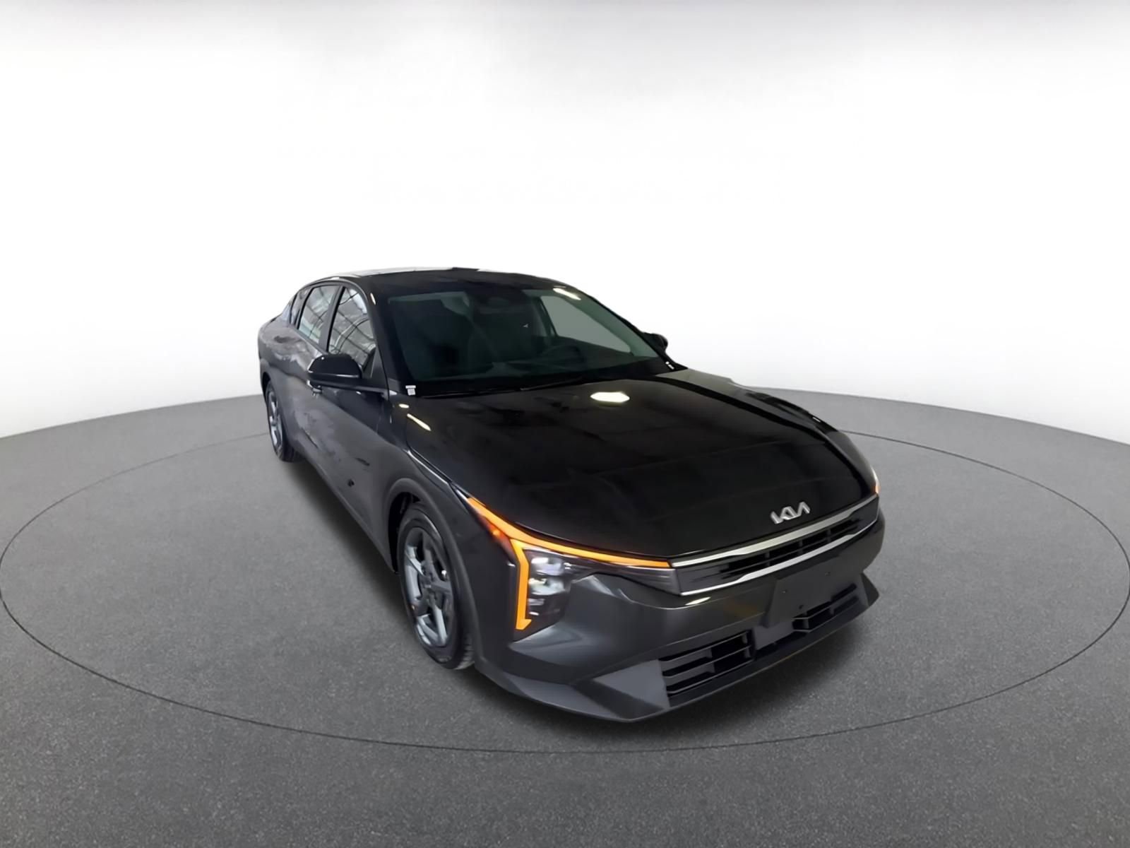 Thumbnail: 2025 Kia K4 - 3