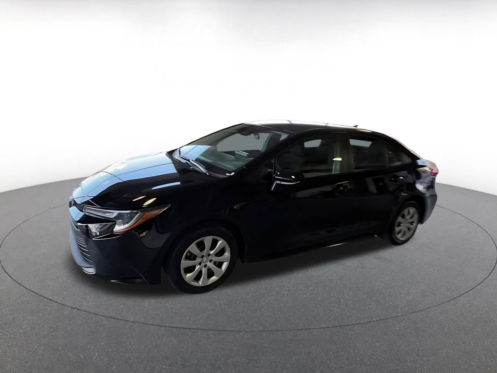 Thumbnail: 2025 Toyota Corolla - 6