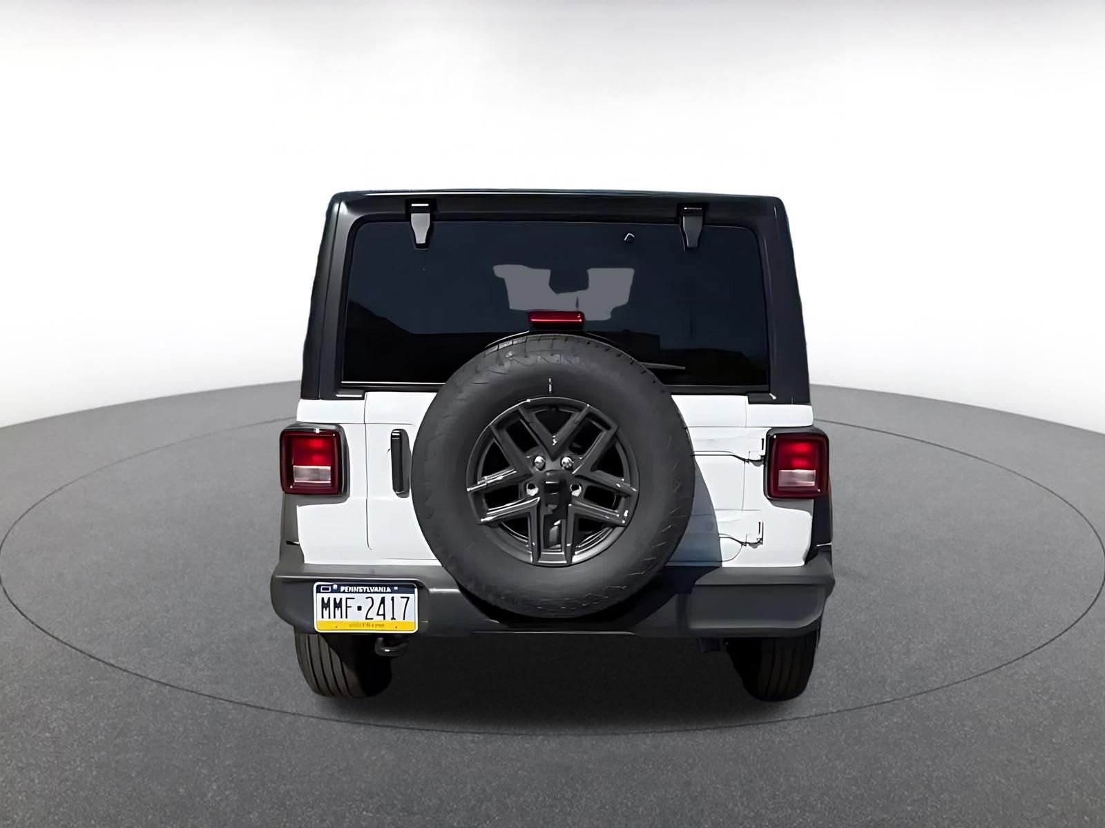 Thumbnail: 2025 Jeep Wrangler - 12