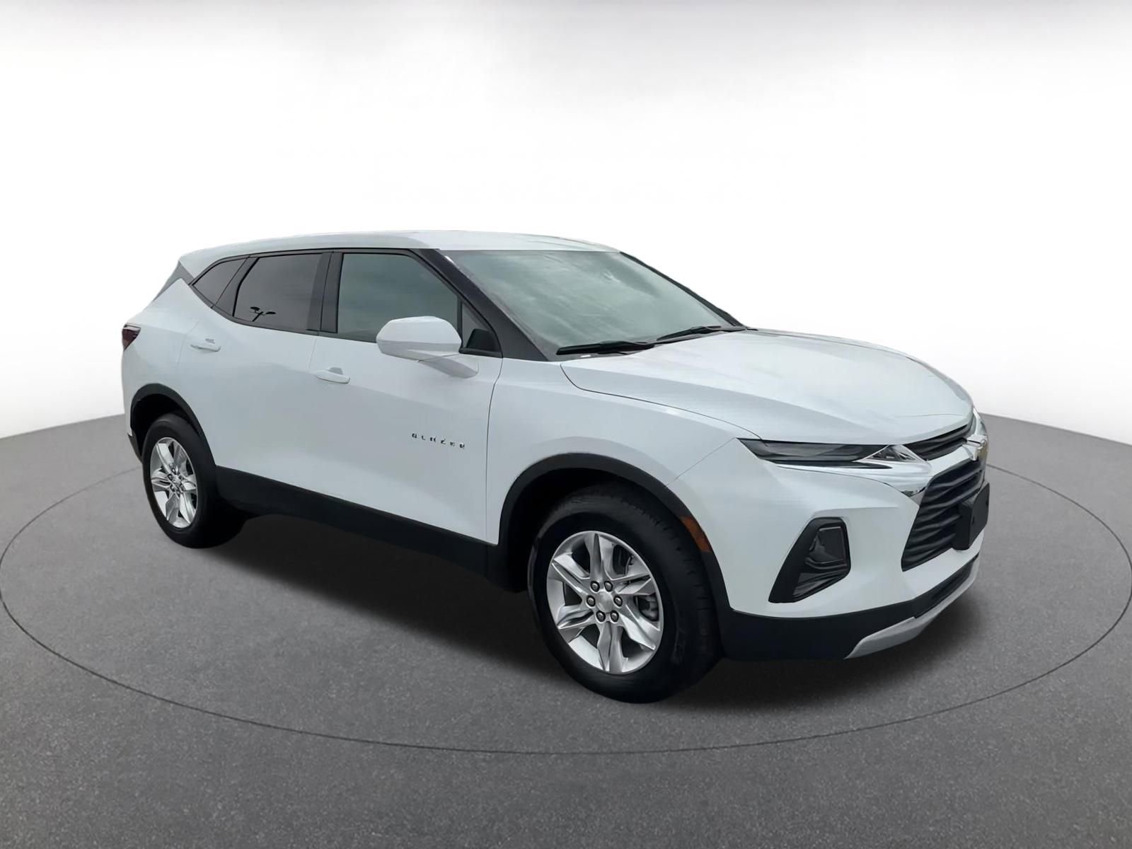 Thumbnail: 2022 Chevrolet Blazer - 2