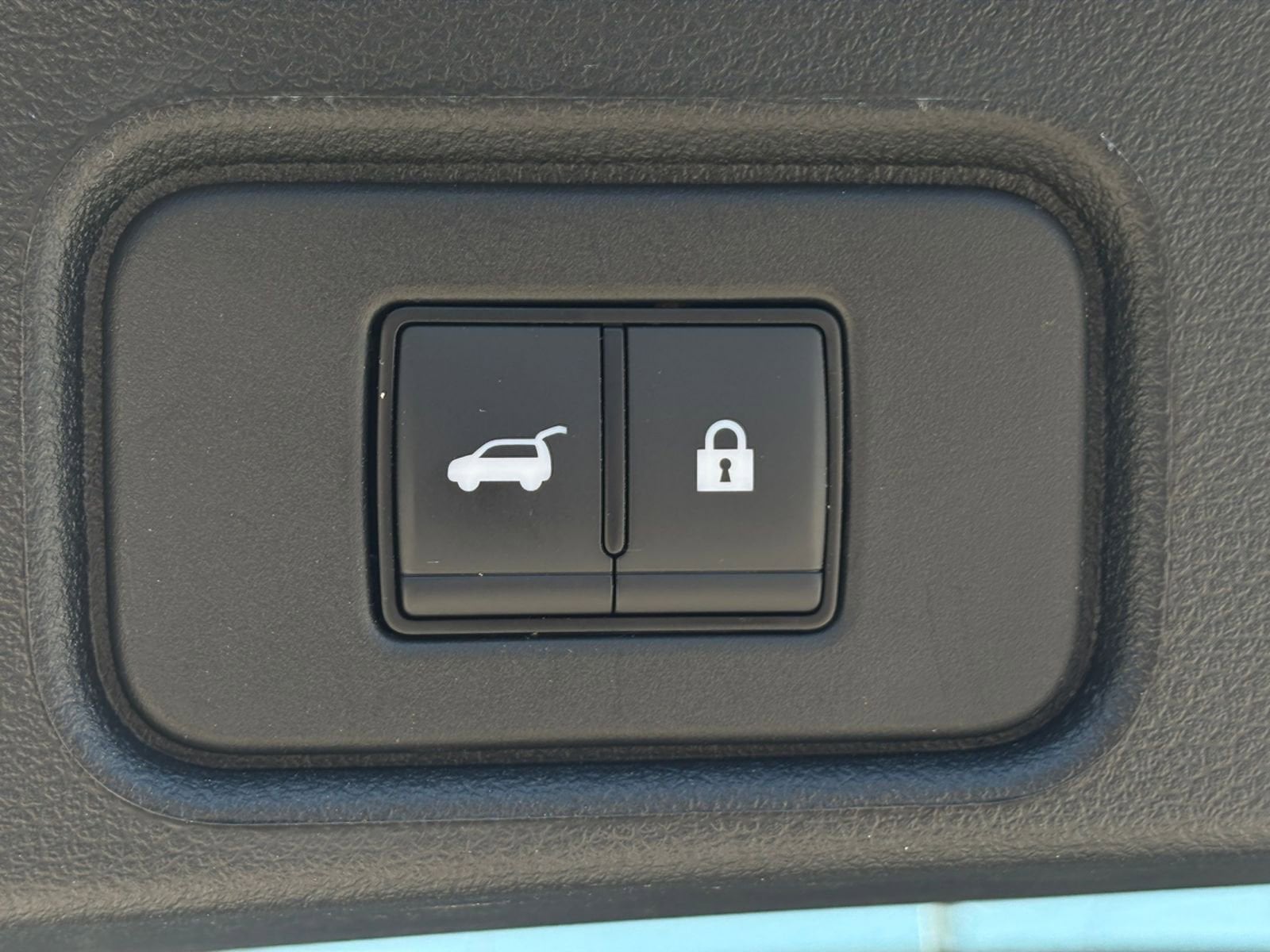 Thumbnail: 2025 Nissan Pathfinder - 23