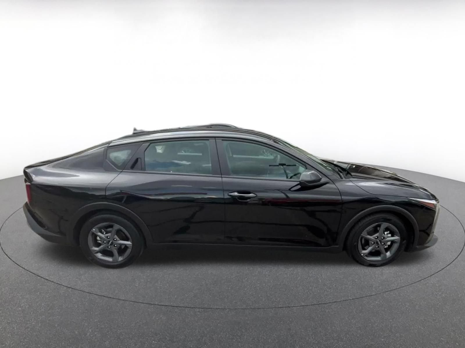 Thumbnail: 2025 Kia K4 - 16